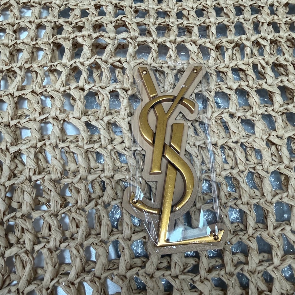 YSL grass beach bag new with dust bag - Picture 3 of 3